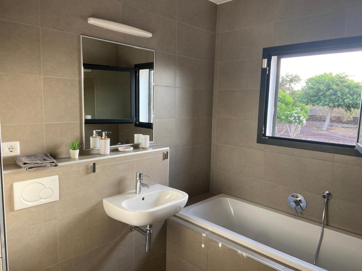 Heated & Shared Pool Villa Matriana 36A, North Shore Villas Lajares Exteriér fotografie